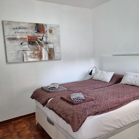 Comfortable One Bedroom Apartment فوينخيرولا المظهر الخارجي الصورة