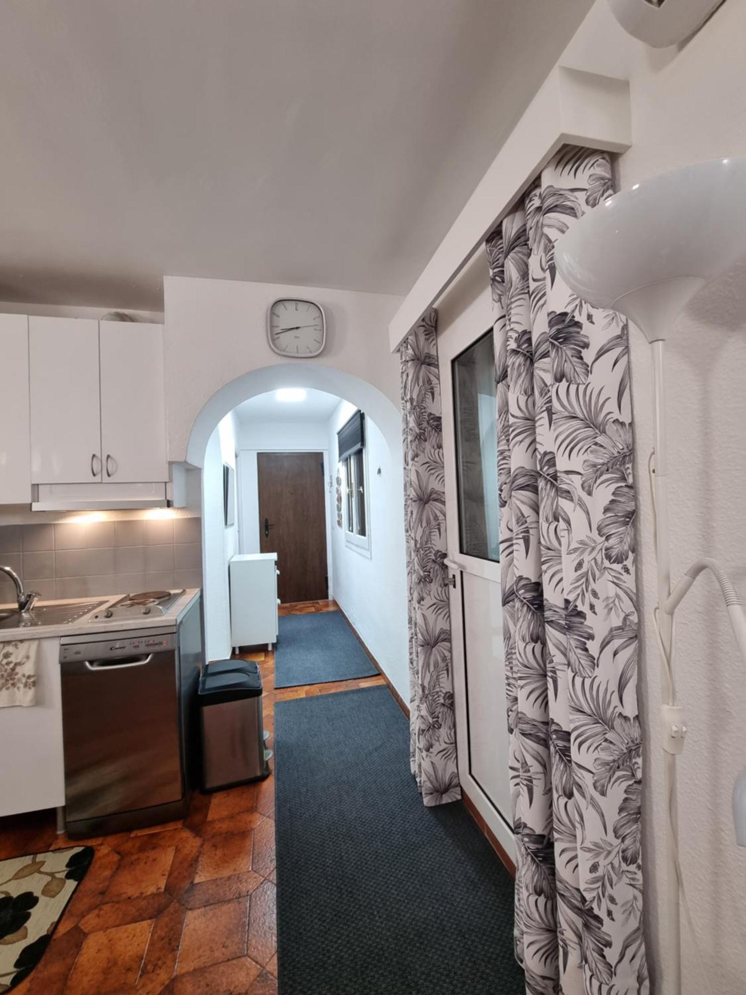 Comfortable One Bedroom Apartment فوينخيرولا المظهر الخارجي الصورة